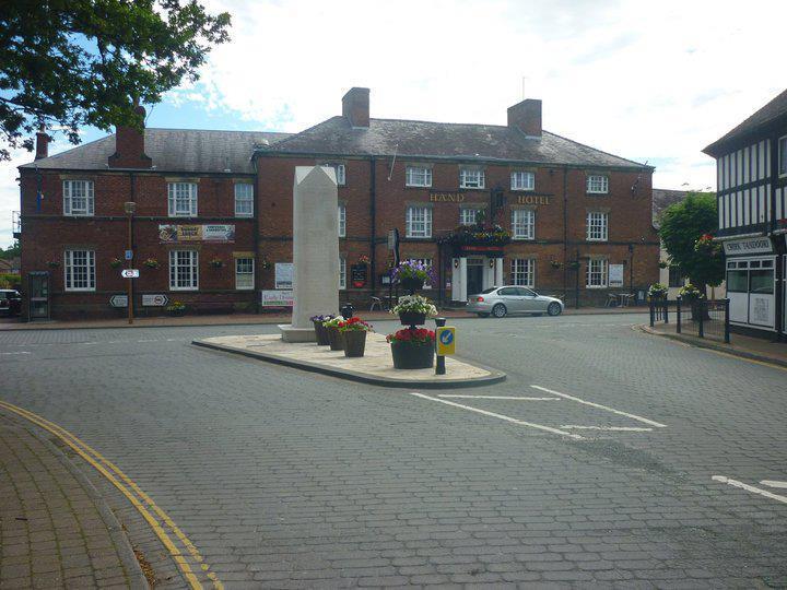 The Hand Hotel Chirk Exterior photo